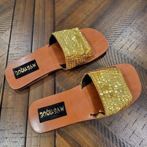 Mystique Sequin Slip on Sandles Size 5